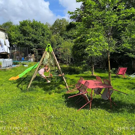 Le Nautile - Breakfast Included